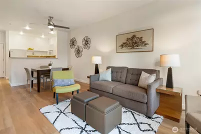 2415 2nd Avenue #432, Seattle, WA 98121 - Photo 5