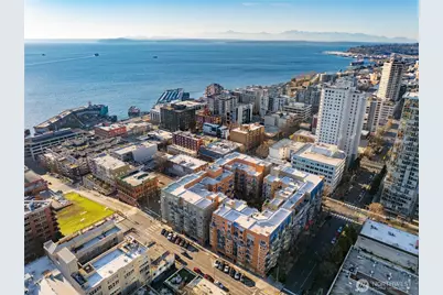 2415 2nd Avenue #432, Seattle, WA 98121 - Photo 35