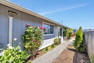 10201 17th Ave SW, Seattle, WA 98146 - Photo 7