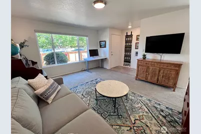 10201 17th Avenue SW, Seattle, WA 98146 - Photo 9