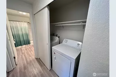 10201 17th Avenue SW, Seattle, WA 98146 - Photo 15