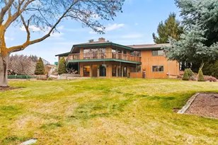 2550 E Selah Rd, Yakima, WA 98901 - Photo 1