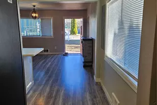 803 Dayton Ave NE, Renton, WA 98056 - Photo 3