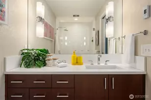 701 17th Ave, Seattle, WA 98122 - Photo 23