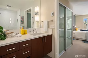 701 17th Ave, Seattle, WA 98122 - Photo 21