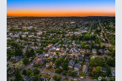 334 NW 51st Street, Seattle, WA 98107 - Photo 39