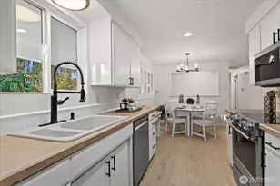 10629 26th Dr SE, Everett, WA 98208 - Photo 9