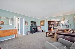 304 Crawford St, Kelso, WA 98626 - Photo 9