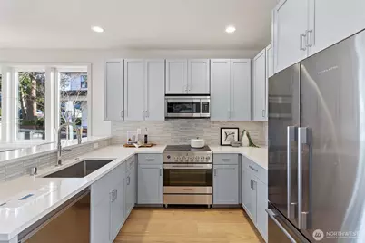 8017 126th Avenue NE #B, Kirkland, WA 98033 - Photo 15