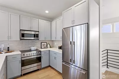 8017 126th Avenue NE #B, Kirkland, WA 98033 - Photo 17