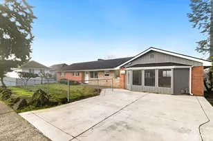 1301 Edmonds Ave NE, Renton, WA 98056 - Photo 3