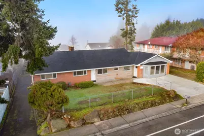 1301 Edmonds Avenue NE, Renton, WA 98056 - Photo 1