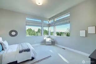 10010 Densmore Ave N, Seattle, WA 98133 - Photo 21