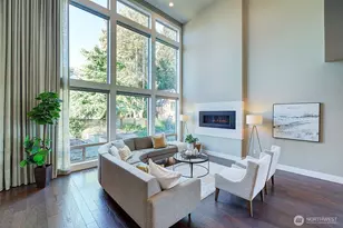 10010 Densmore Ave N, Seattle, WA 98133 - Photo 5