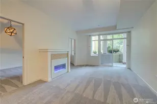 16141 Cleveland St, Redmond, WA 98052 - Photo 17