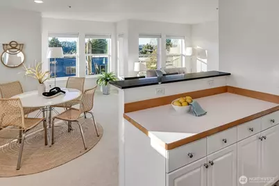 2101 N 55th Street #201, Seattle, WA 98103 - Photo 19