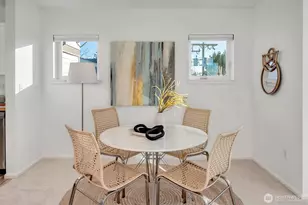 2101 N 55th St, Seattle, WA 98103 - Photo 9