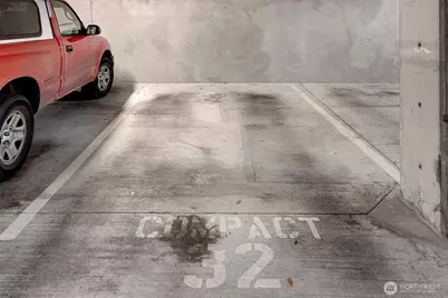 2101 N 55th Street #201, Seattle, WA 98103 - Photo 31