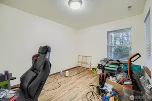 10014 Dragt St SE, Yelm, WA 98597 - Photo 11