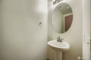 10014 Dragt St SE, Yelm, WA 98597 - Photo 13