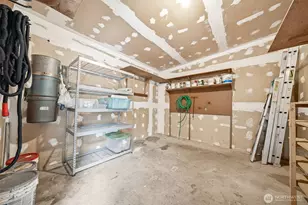 2406 10th Ave, Milton, WA 98354 - Photo 31