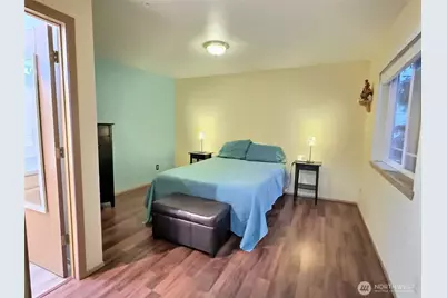 11325 19th Avenue SE #C-211, Everett, WA 98208 - Photo 9