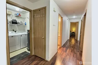 11325 19th Avenue SE #C-211, Everett, WA 98208 - Photo 5