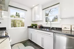 7731 29th Ave NW, Seattle, WA 98117 - Photo 9