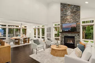 9942 SE 39th St, Mercer Island, WA 98040 - Photo 3