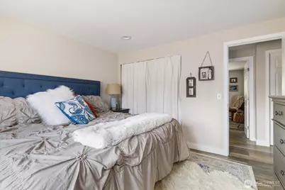 750 SW Thornberry Drive, Oak Harbor, WA 98277 - Photo 19