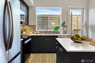 9744 A Holman Road NW, Seattle, WA 98117 - Photo 11