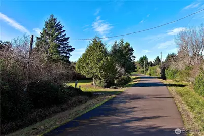 179 Calawah Street SW, Ocean Shores, WA 98569 - Photo 27