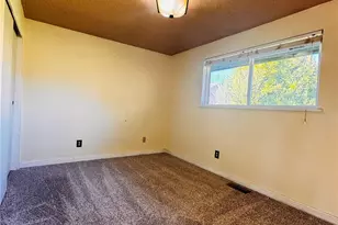 712 Hanford Ave, Bremerton, WA 98310 - Photo 13