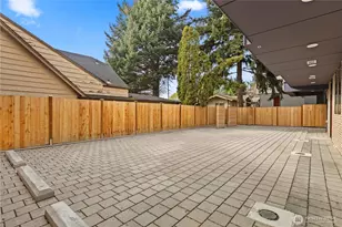 7013 9th Ave NE, Seattle, WA 98115 - Photo 23