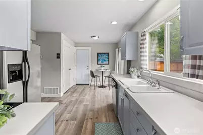 23603 SE 267th Pl, Maple Valley, WA 98038 - Photo 7