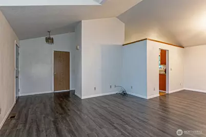 6135 36th Street SE, Auburn, WA 98092 - Photo 7