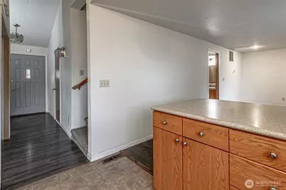 6135 36th Street SE, Auburn, WA 98092 - Photo 15