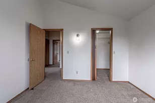 6135 36th St SE, Auburn, WA 98092 - Photo 23