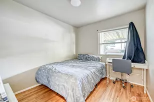 1401 Lake Youngs Way SE, Renton, WA 98058 - Photo 17