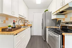 2020 Grant Ave S, Renton, WA 98055 - Photo 5