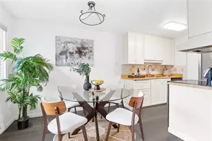 2020 Grant Ave S, Renton, WA 98055 - Photo 3