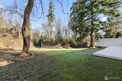 15712 NE 56th, Redmond, WA 98052 - Photo 35