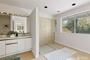 15712 NE 56th, Redmond, WA 98052 - Photo 23