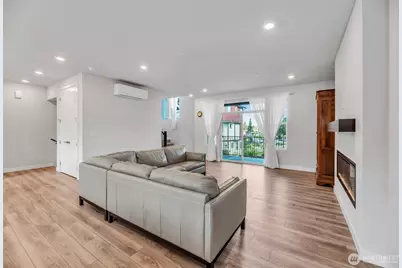 369 E Park Street #D3, North Bend, WA 98045 - Photo 9