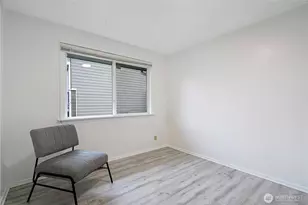 2807 NE 16th St, Renton, WA 98056 - Photo 15