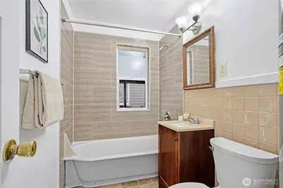 2807 NE 16th Street, Renton, WA 98056 - Photo 13