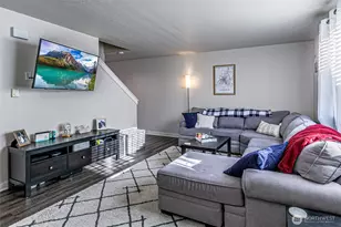 12409 121st St E, Puyallup, WA 98374 - Photo 3