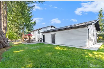 1112 Redmond Avenue NE, Renton, WA 98056 - Photo 35