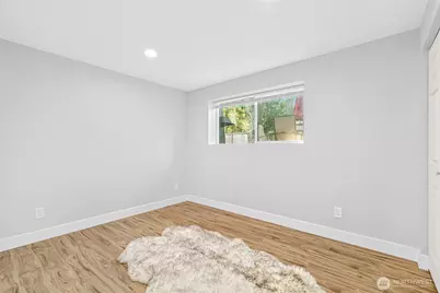 1112 Redmond Avenue NE, Renton, WA 98056 - Photo 23