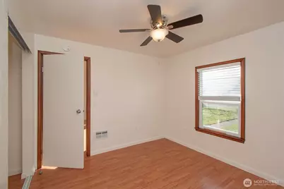 1123 W 9th Street, Port Angeles, WA 98363 - Photo 23